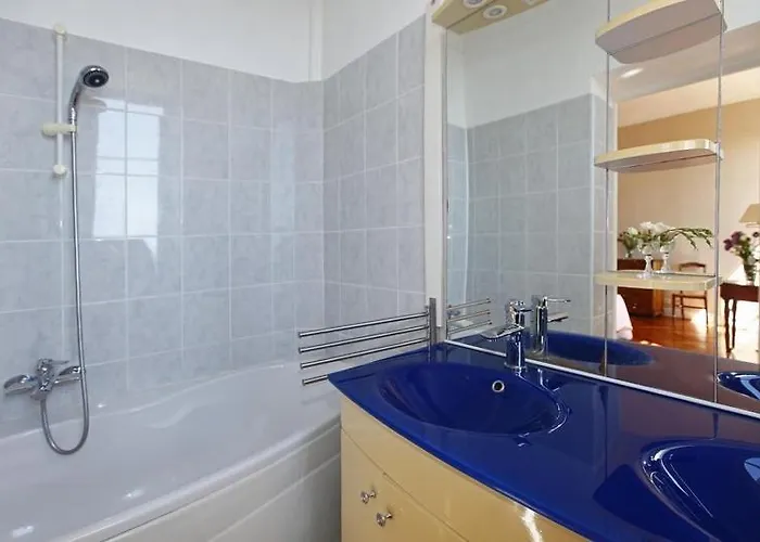 דירה Palmeraie - Magnifique D'epoque Avec Vue 4 Personnes Avec Terrasse Le Port