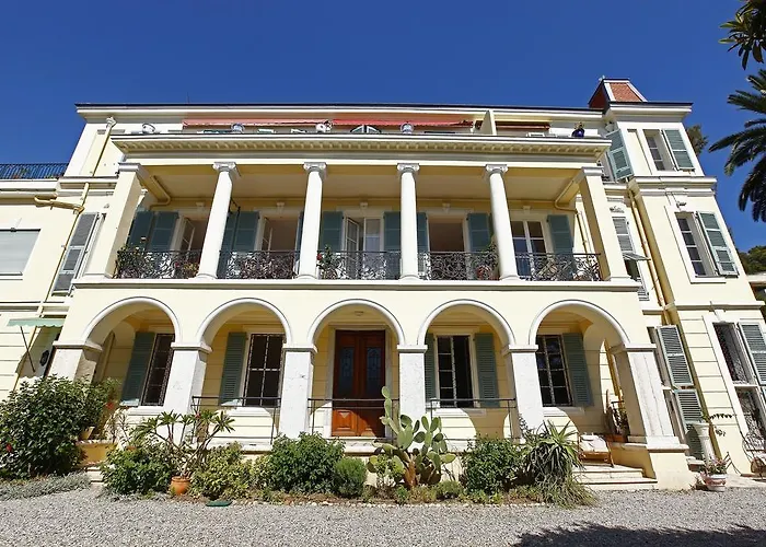 Palmeraie - Magnifique D'epoque Avec Vue 4 Personnes Avec Terrasse Le Port דירה